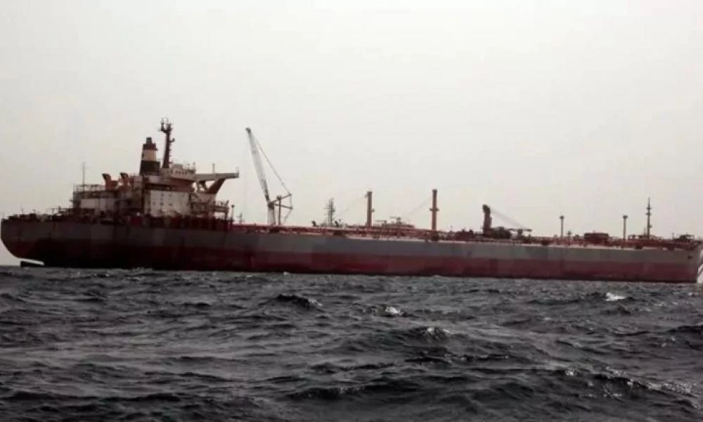 Παγκόσμιος συναγερμός για τις επιθέσεις στην Ερυθρά: Oι Χούθι έχουν «κόψει» στην μέση τα εμπορεύματα που περνούν από τη Διώρυγα του Σουέζ